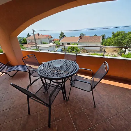 Apartment Fuer Max- 5 Personen Mit Terrasse By Interhome *