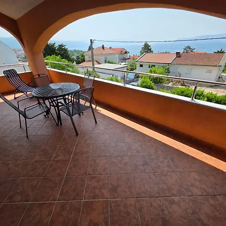 Fuer Max- 5 Personen Mit Terrasse By Interhome * Novi Vinodolski