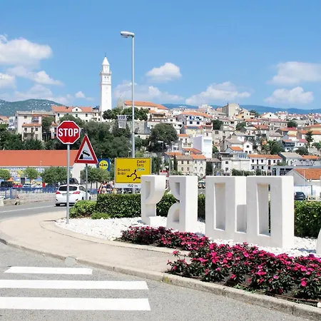 Fuer Max- 5 Personen Mit Terrasse By Interhome Apartament Novi Vinodolski