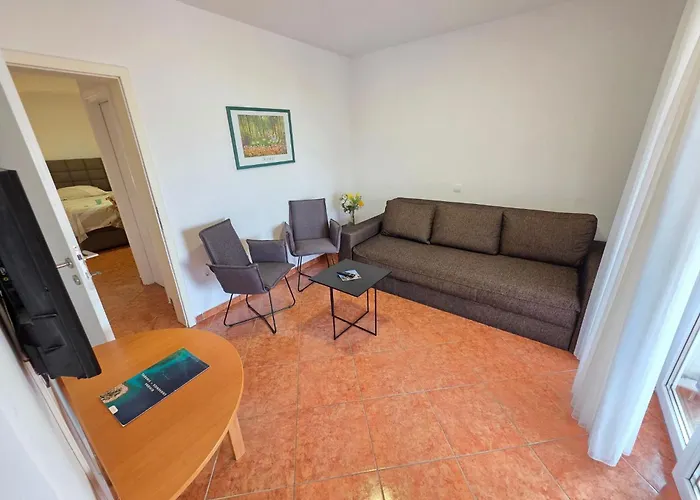 Fuer Max- 5 Personen Mit Terrasse By Interhome Novi Vinodolski