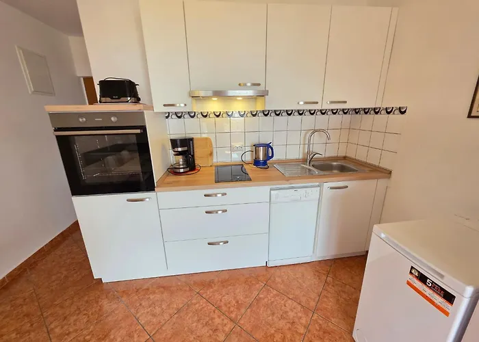 Fuer Max- 5 Personen Mit Terrasse By Interhome Appartement *