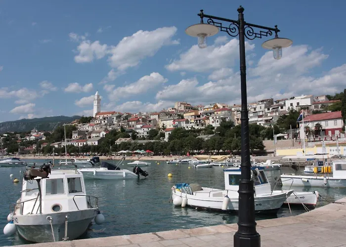 Appartement Fuer Max- 5 Personen Mit Terrasse By Interhome *